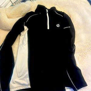 Dare2B Women’s half zip up